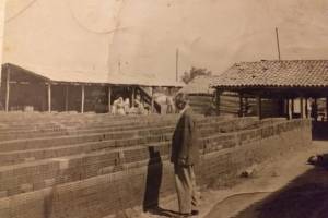 φωτογραφικό αρχείο κου Γ. Σδράκα, επιθρώρηση, 1973 περιπου