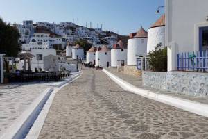Πηγή : https://www.katwalks.gr/photografiko-odoiporiko-sthn-fthinoporini-astypalaia/