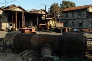 Παλιός λέβητας ατμάμαξας Β. Χωριάτης