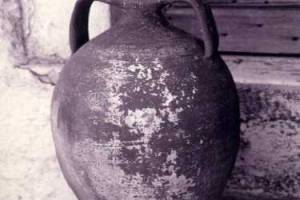 προϊόν παραγωγής του Δ.Λυμπερτά, 
φωτογραφικό αρχείο Ειρήνης Γρατσία 10-1998