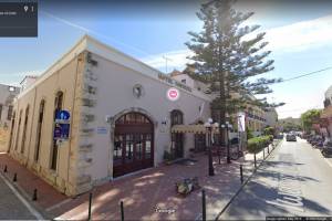 Πηγή : https://www.google.com/maps/@35.3707126,24.473921,3a,75y,228.36h,97.64t/data=!3m6!1e1!3m4!1sBhSwJc1jYr-u0xZg8SotoQ!2e0!7i16384!8i8192