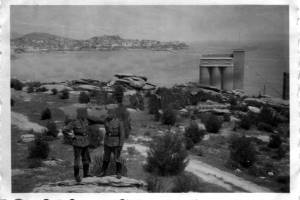 φωτογραφία αναμνηστική κατοχικών δυνάμεων. Πηγή: Παλιές Φωτογραφίες της Καβάλας-Kavala's Old Photos