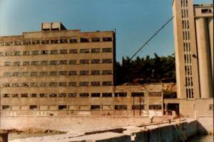 πιό σύγχρονη φωτογαφία απο την  εποχή της εγκατάλλειψης. Πηγή : Παλιές Φωτογραφίες της Καβάλας-Kavala's Old Photos