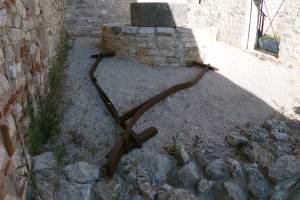 Πηγή: https://www.facebook.com/PyleEllenikonArchaiologikonIstorikonSpoudon/posts/pfbid0dJQUNryrm1aUaqadujYu4V1mHGQCibgLL2sD2UMdn5CegLhZf4mDwZxys2pzVJBkl