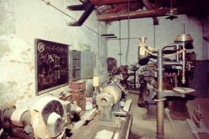 Πήγη: http://4lyk-kerkyr.ker.sch.gr/oldfactories/zaf1.htm