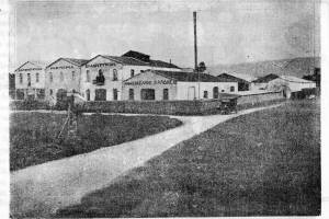 1920 με το εργοστάσιο που υπήρχε πριν γινει ΕΤΕΛ
