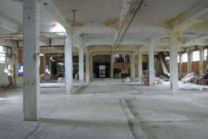Εσωτερικός χώρος υφαντηρίου. Πηγή: https://www.monumenta.org/article.php?IssueID=5&lang=gr&CategoryID=6&ArticleID=954