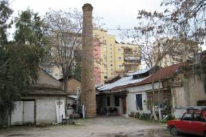 Διατηρητέα υψικάμνος συγκροτήματος. Πηγή: https://www.monumenta.org/article.php?IssueID=5&lang=gr&CategoryID=6&ArticleID=954